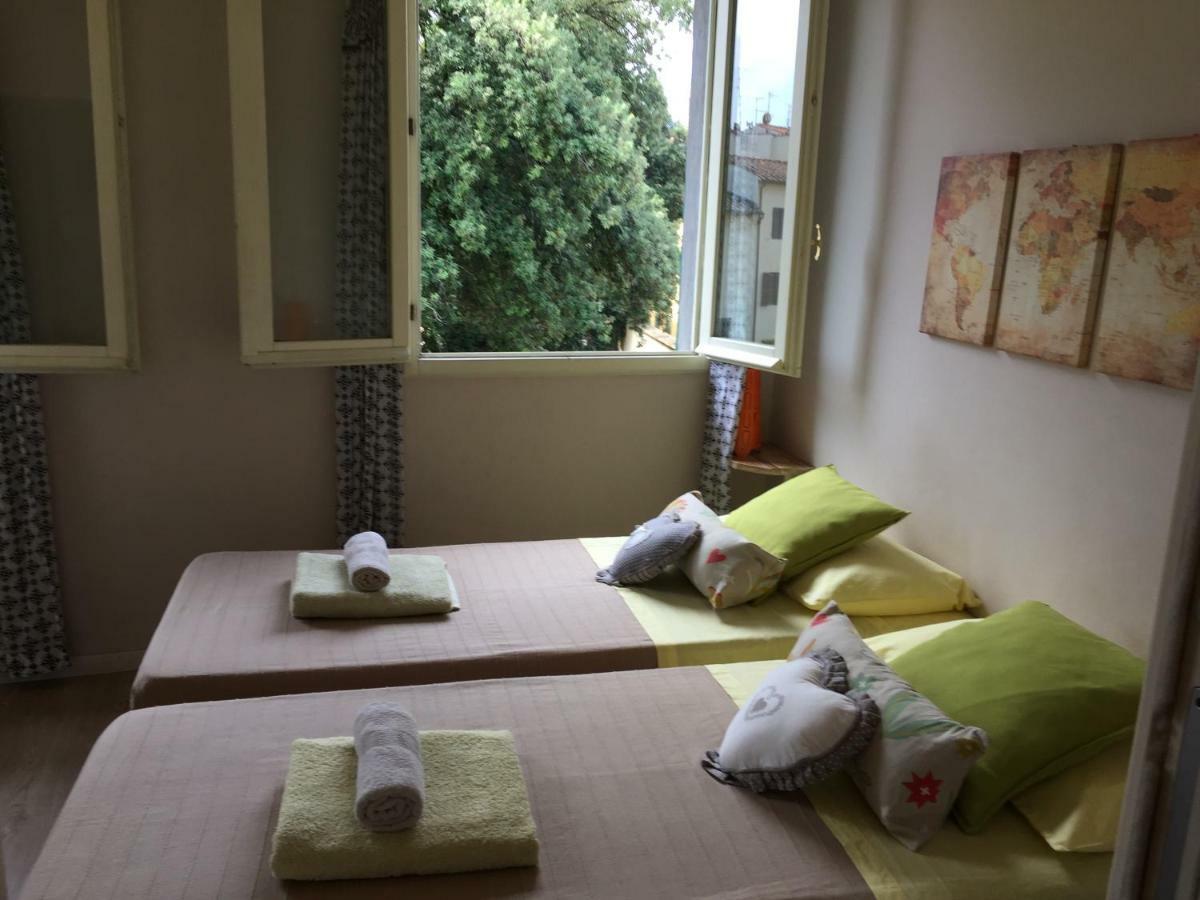 Studio In The Heart Of Florence Hotel ภายนอก รูปภาพ